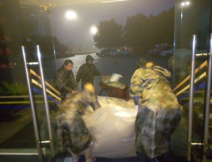 襄陽安保人員不應該出現(xiàn)哪些行為？湖北獵鷹保安公司為你介紹！