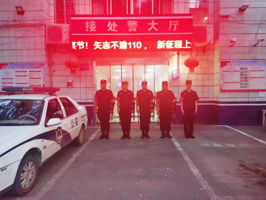 獵鷹聯(lián)合高新車(chē)城派出所義務(wù)巡邏